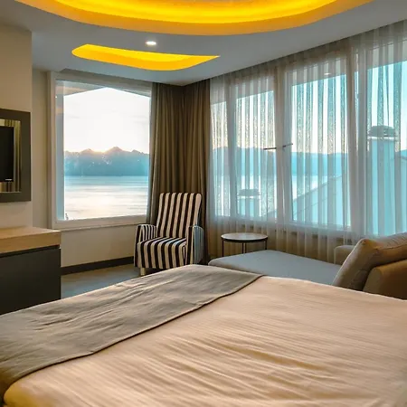 Avsar Boutique 3*