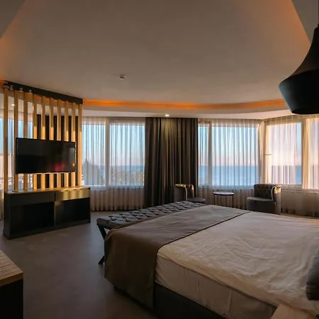 Avşar Hotel