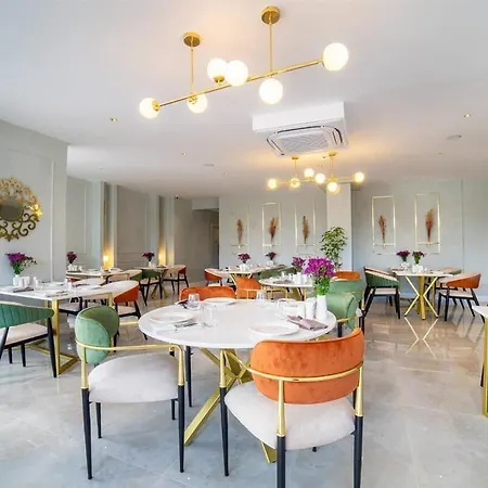 Avsar Boutique Hotel 3*